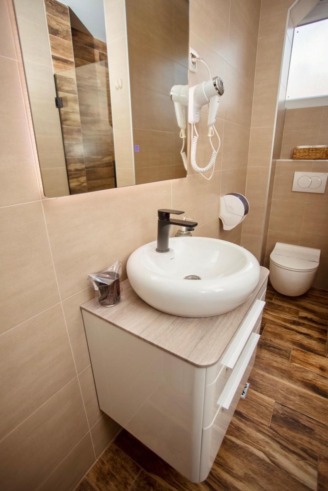 Mak Apartment - Free Parking - Balcony SJJ Buitenkant foto